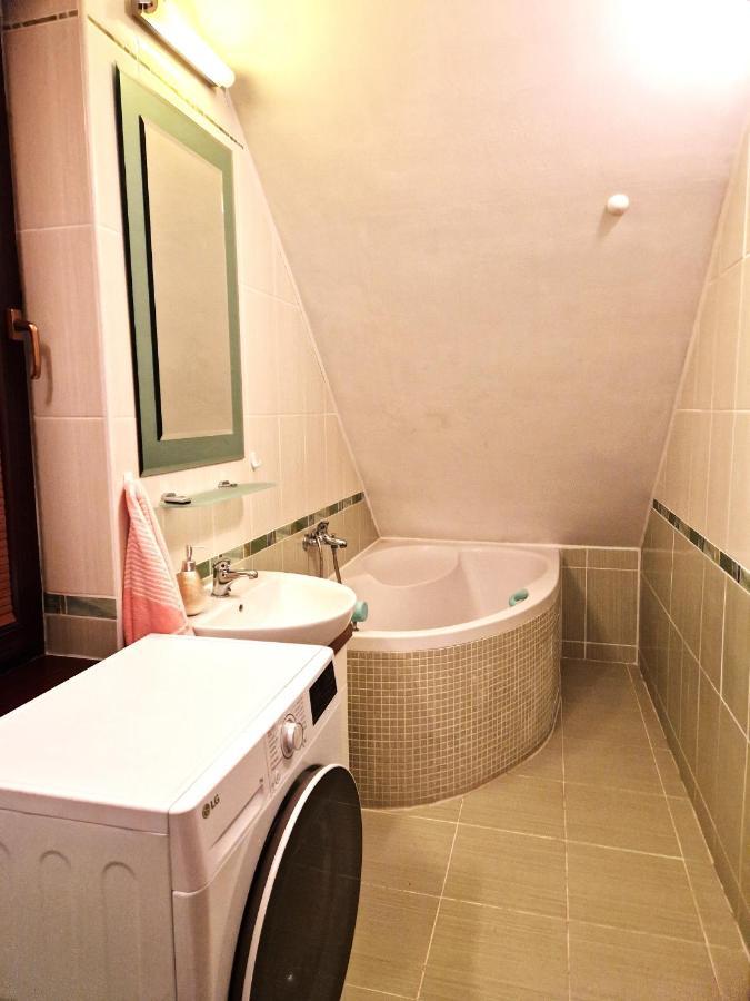 Apartmany Luzianky นิตรา ภายนอก รูปภาพ