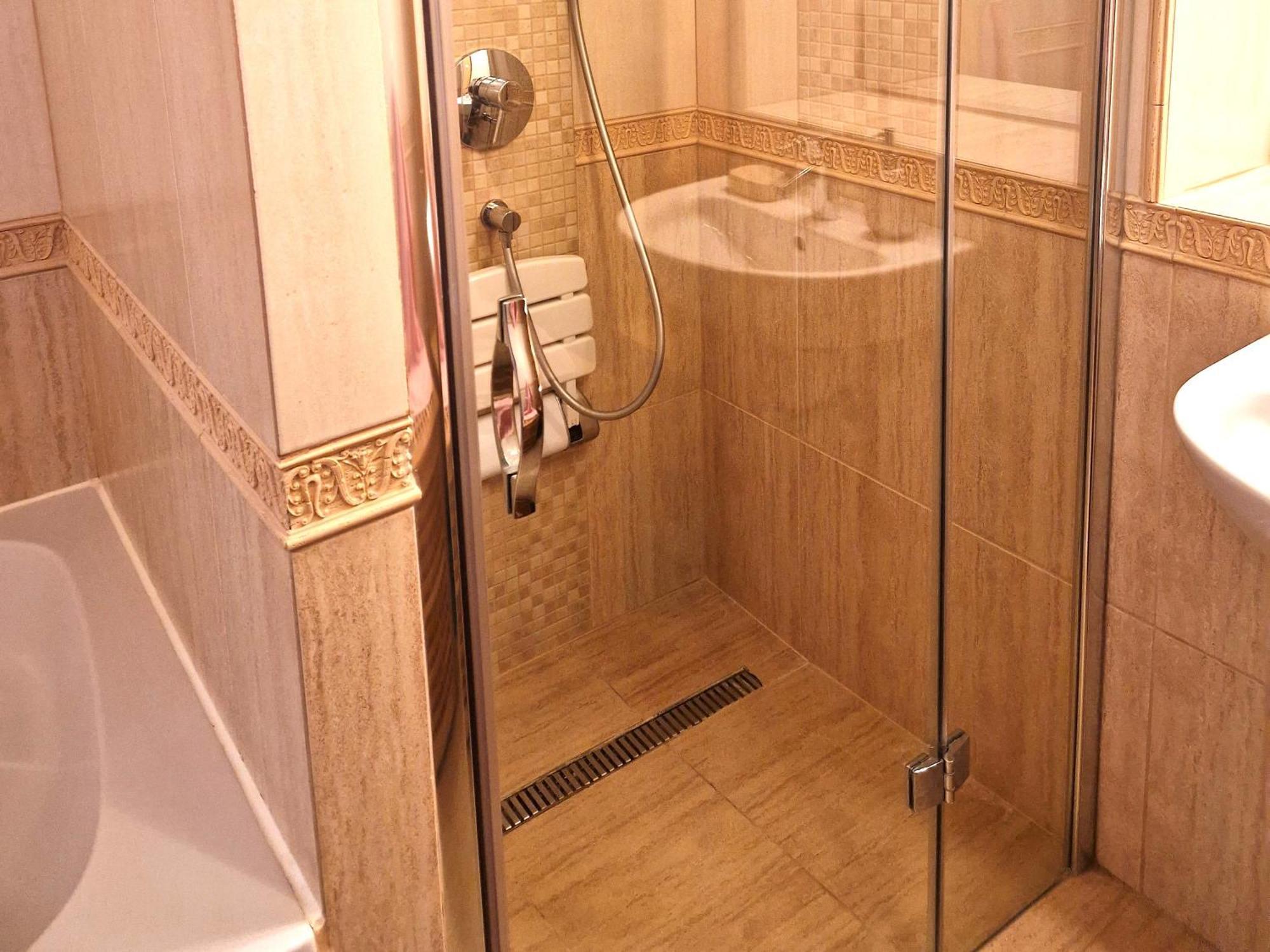 Apartmany Luzianky นิตรา ภายนอก รูปภาพ